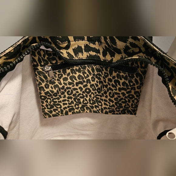 Vintage PINK by Victoria’s Secret Large Leopard Weekender Canvas Tote Bag - Picture 3 of 16